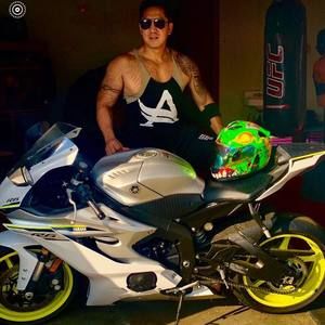 Meet your Posher, Giovanni